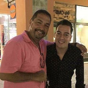 Meet your Posher, Jose vicente